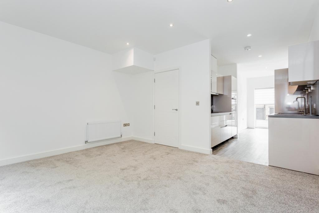 Lounge / Kitchen