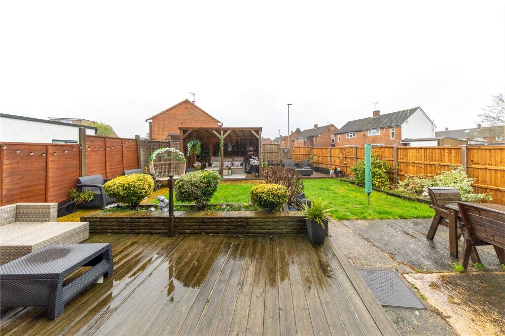 Summers Road, Luton, Bedfordshire, LU2