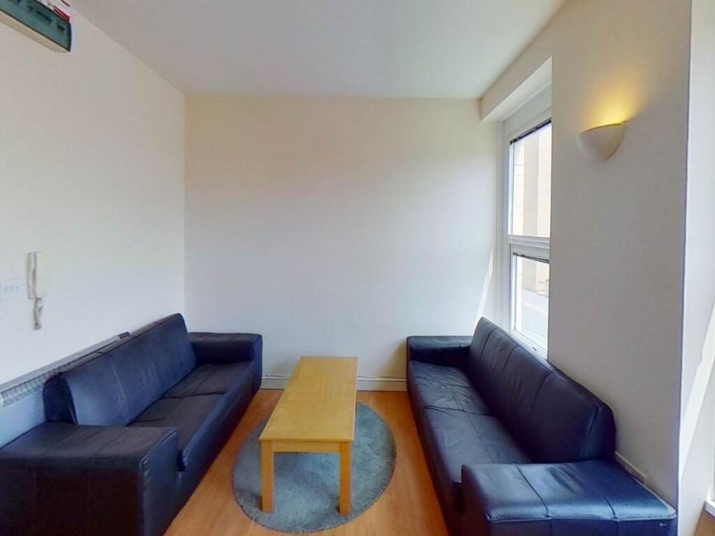 F4-34-Penarth-Road-L