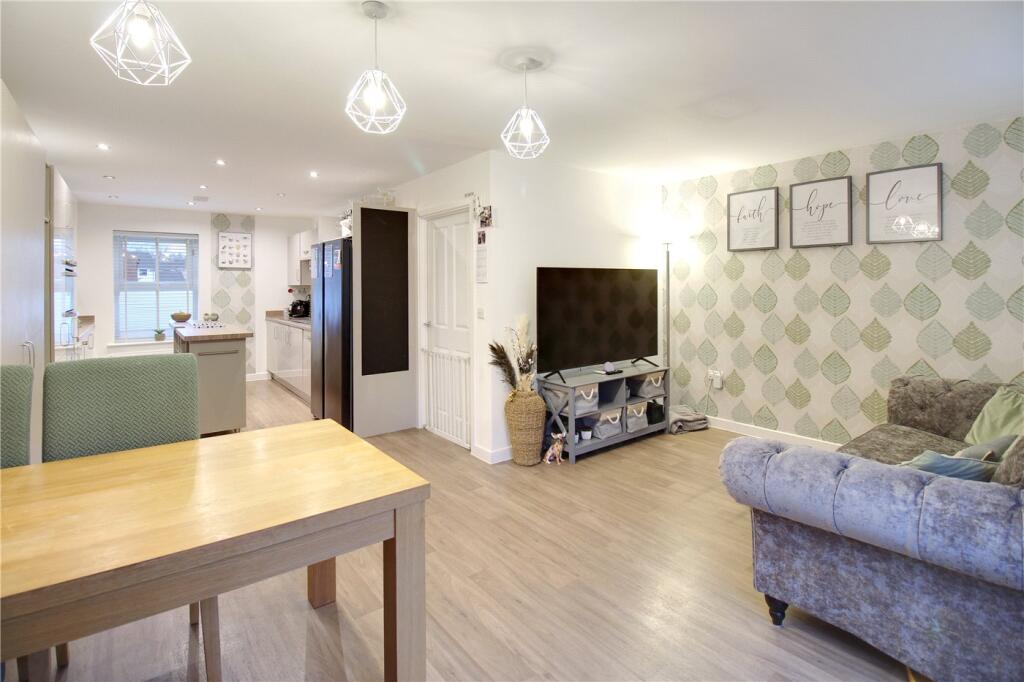 Kitchen/Family Room