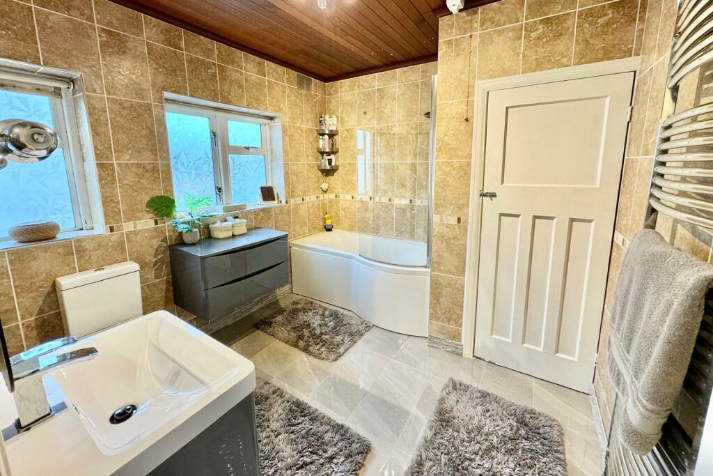 PHOTO-2024-11-03-21-01-29 (6).jpg