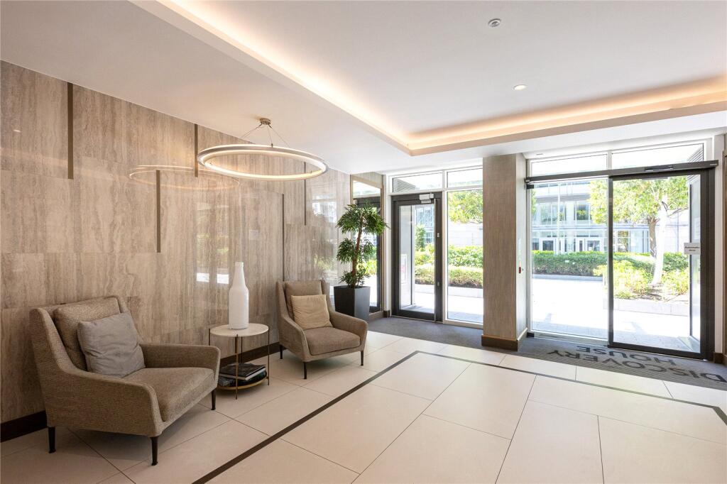 Common Area/Entrance