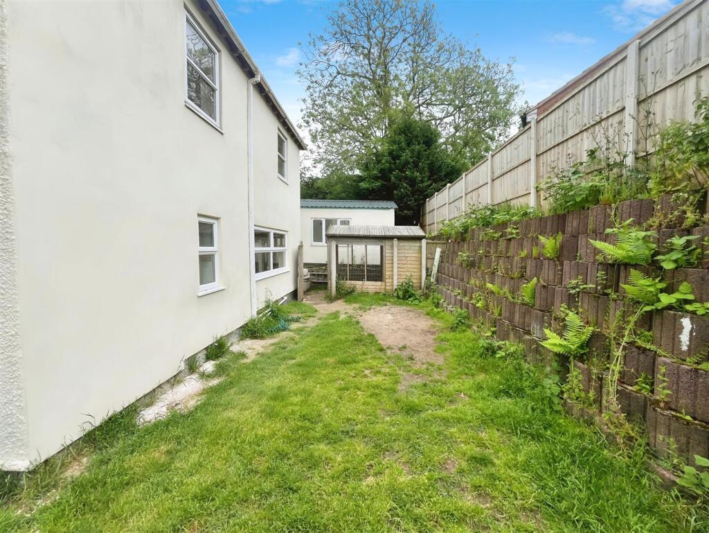 520c3005-PHOTO-2025-05-30-16-04-52 203.jpg