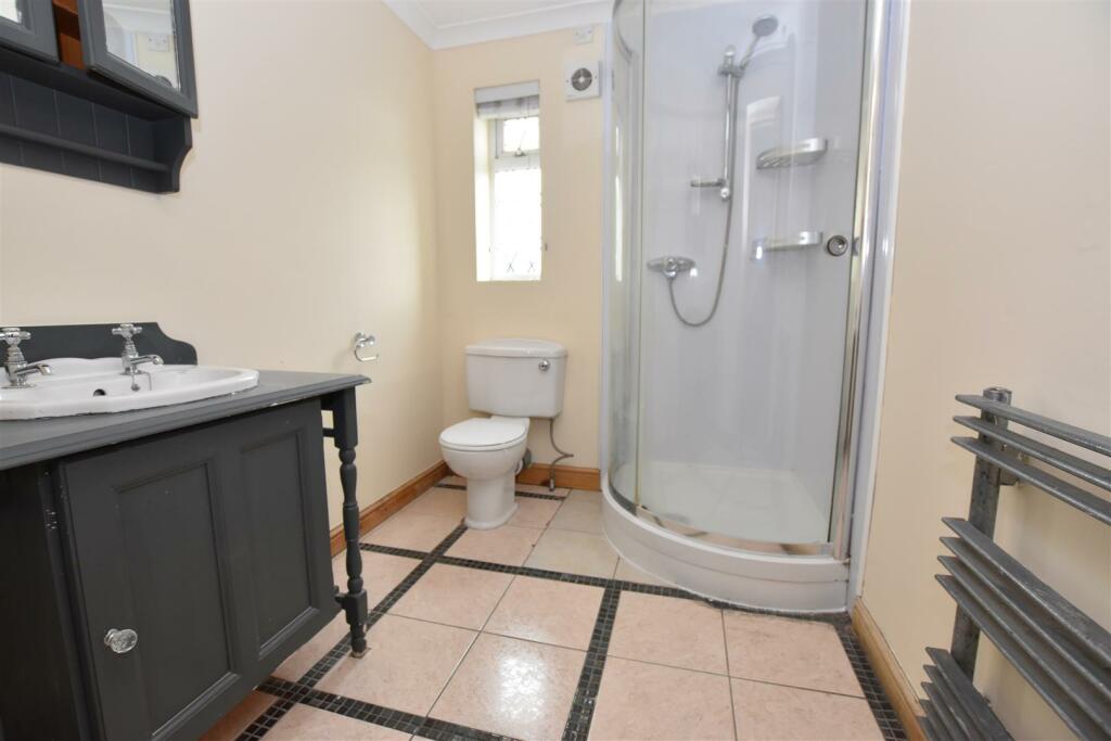 First Floor Shower Room.JPG