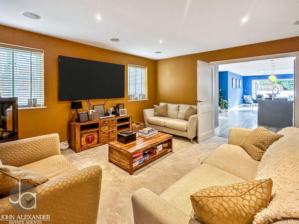 20241017_13594928...