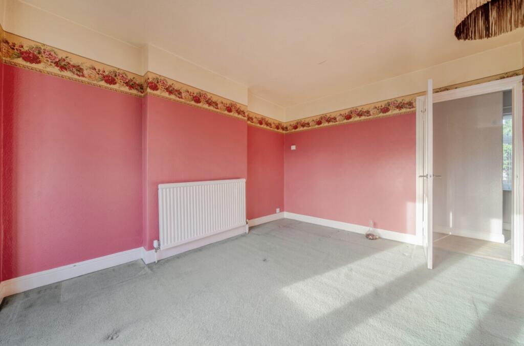 1385952-16-6932cf7e3bdf3