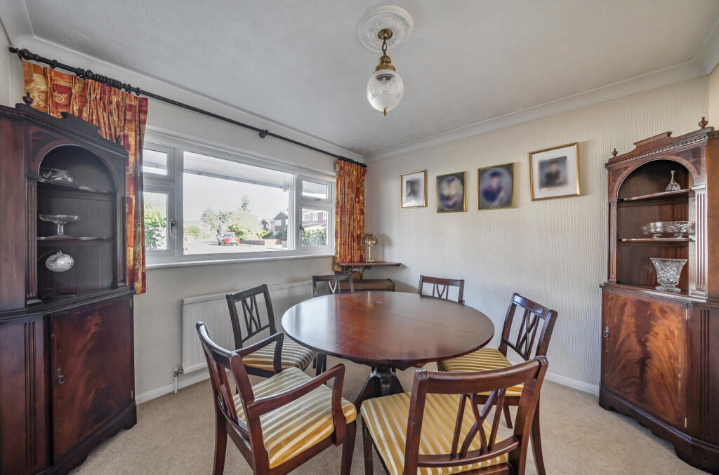 1348387-1-68bb102...