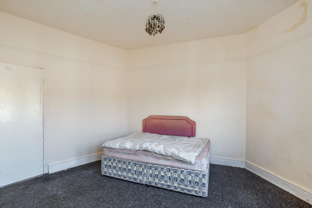 Bedroom 2b
