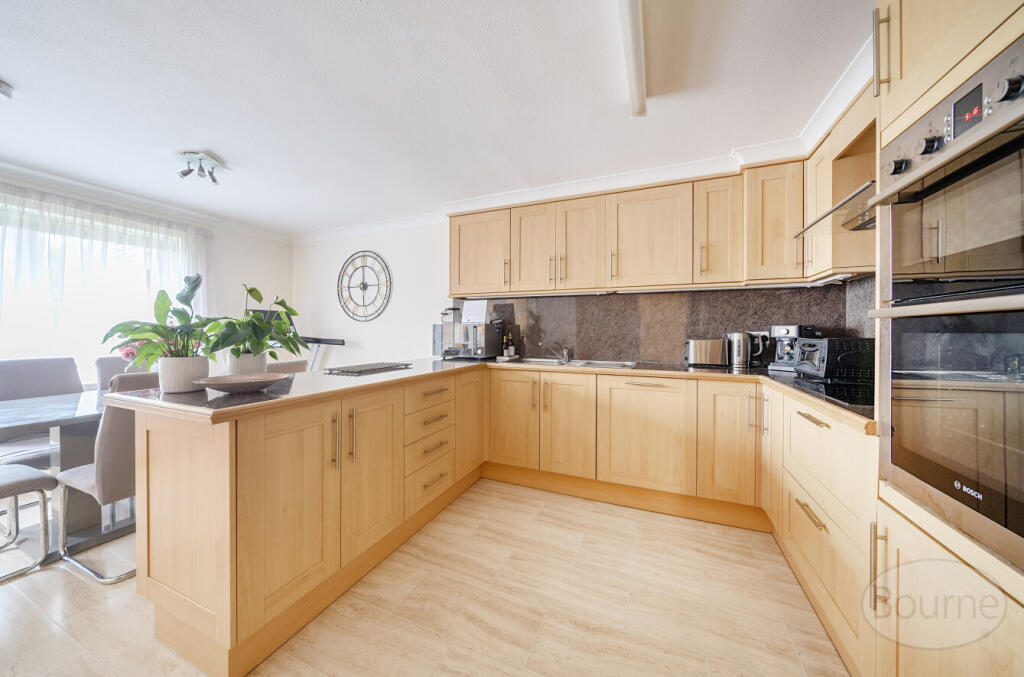 8574dd57-58af-43a...