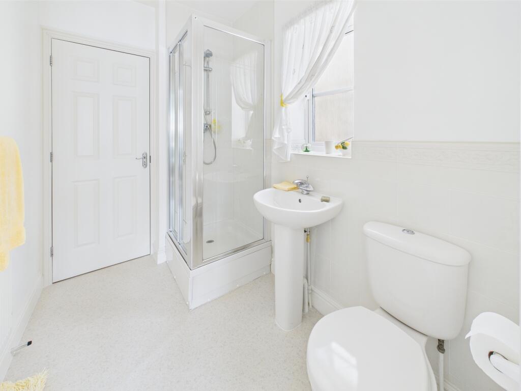 Jack &amp; Jill En suite