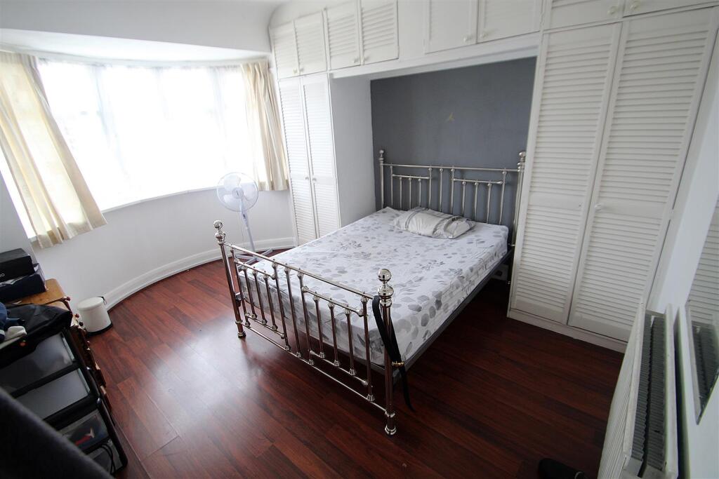 bed3.JPG