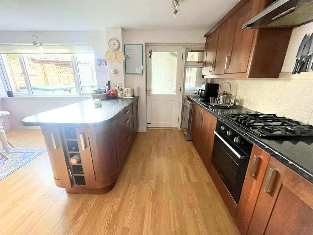 Untitled design (16).png