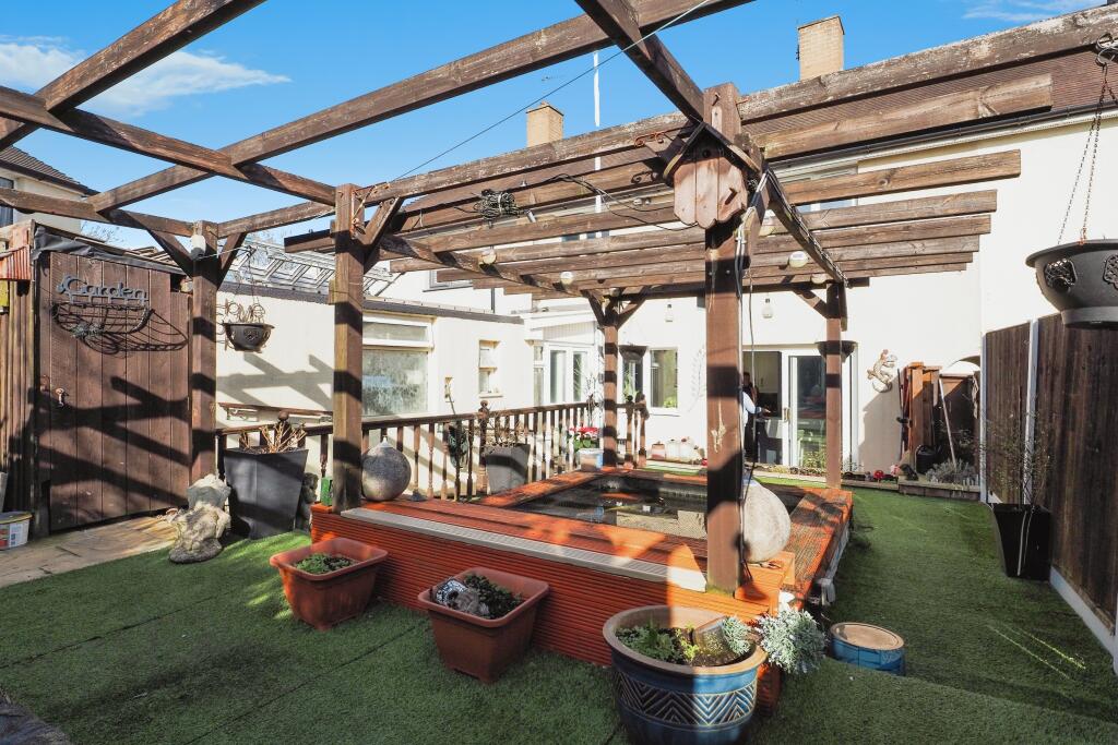 Rear Gardens