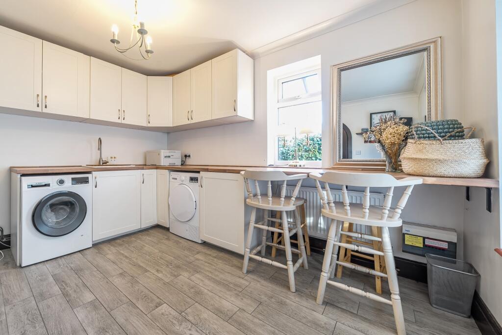 1-691e3144b7fcf-1383098-17-691dd93c7535c-1