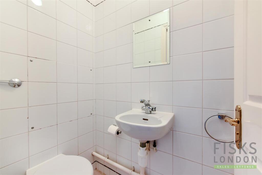 Flat 7 Millers Wharf (11).JPG