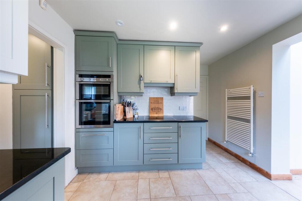 25 Walkers Lane-003.jpg