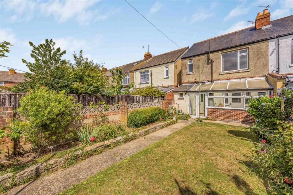 8 Wesley Grove, Copnor-Small-PorticoMarketing-Sold