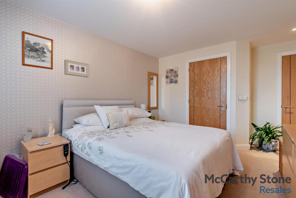 8665548-interior12-800.jpg