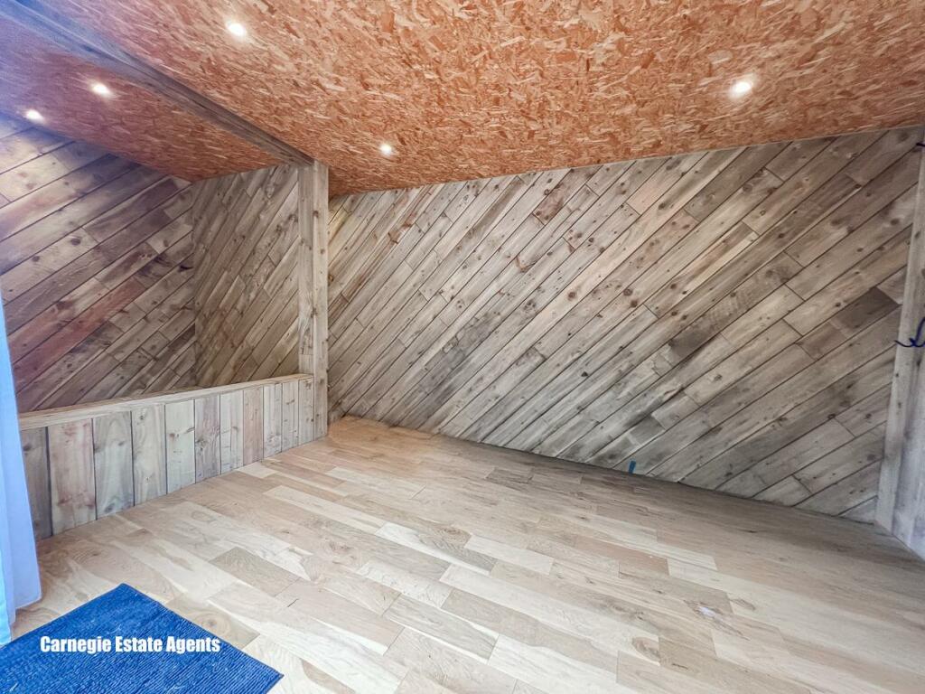 Large custom built shed/workshop