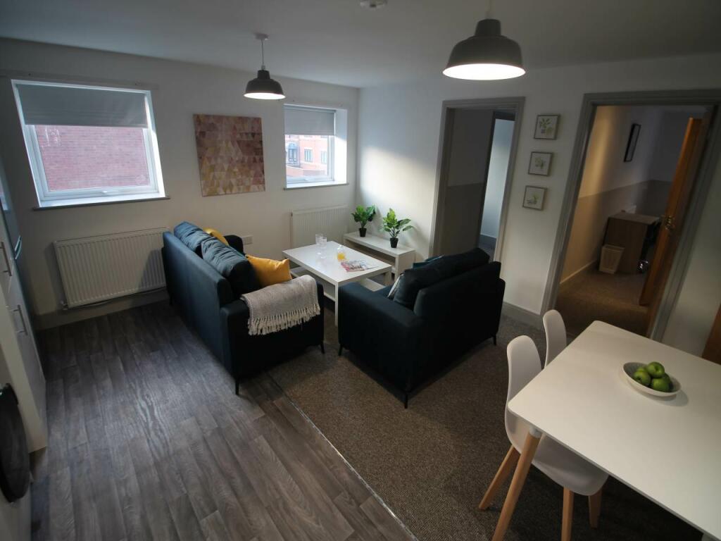 Lounge 2