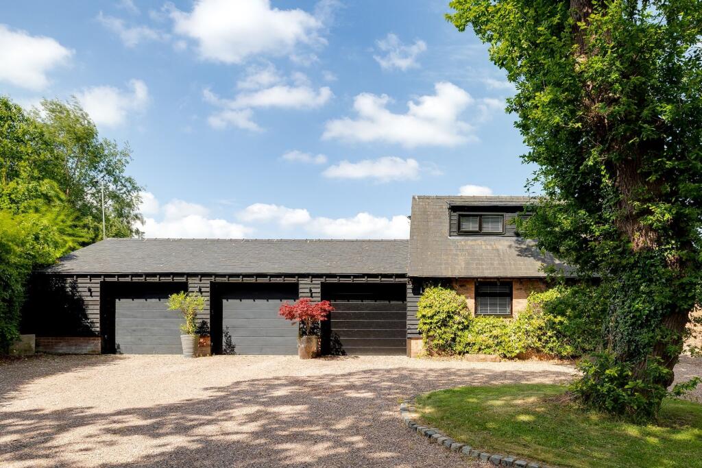 Triple Garage and Annex