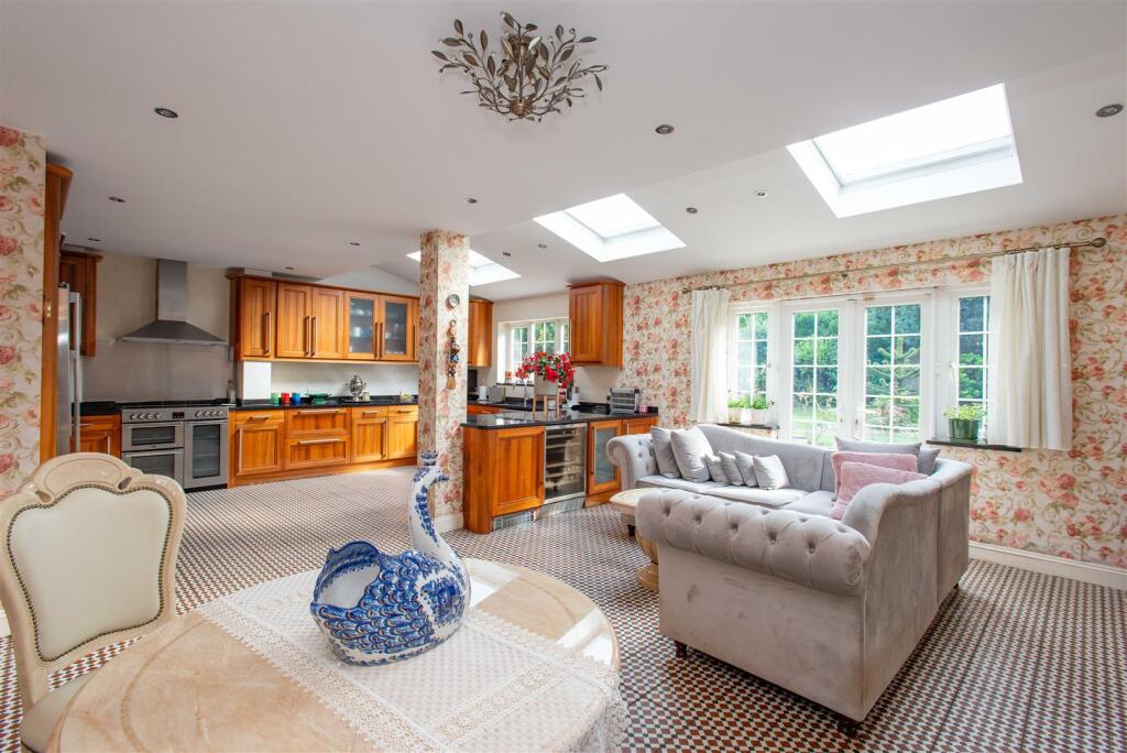 2024.09.23 - 6 Lancing Rd, BR6 0QT-8347.jpg