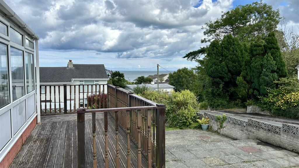 sea view from rear.JPG