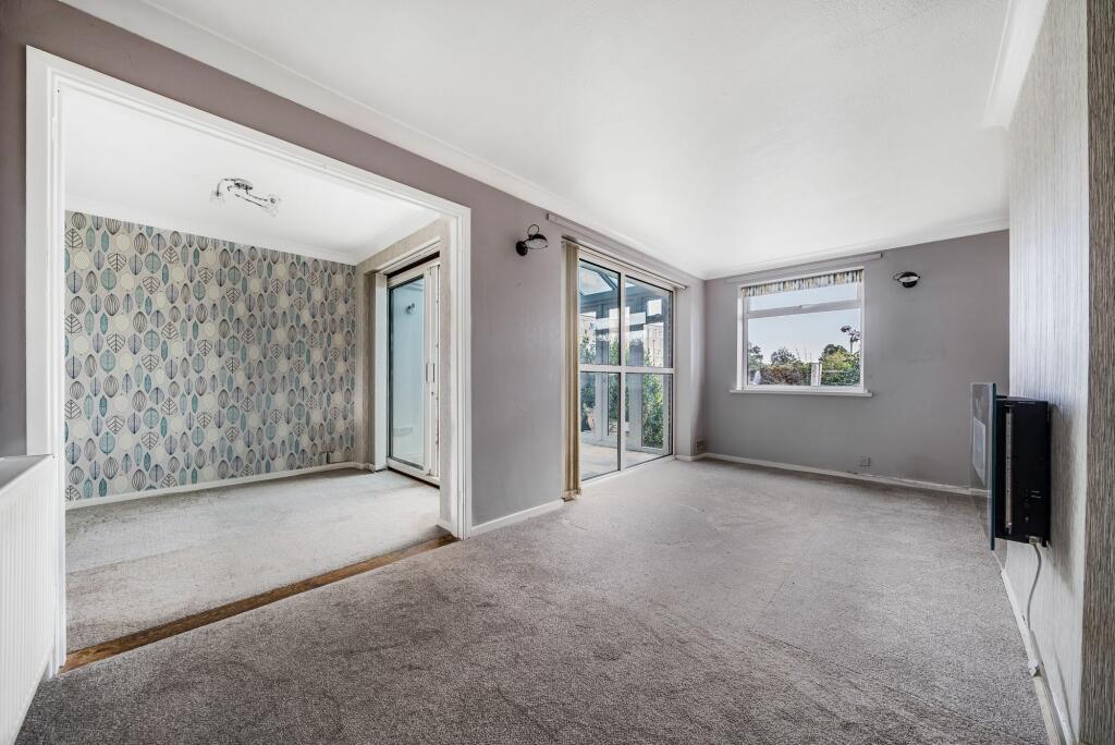 Living Room (2)