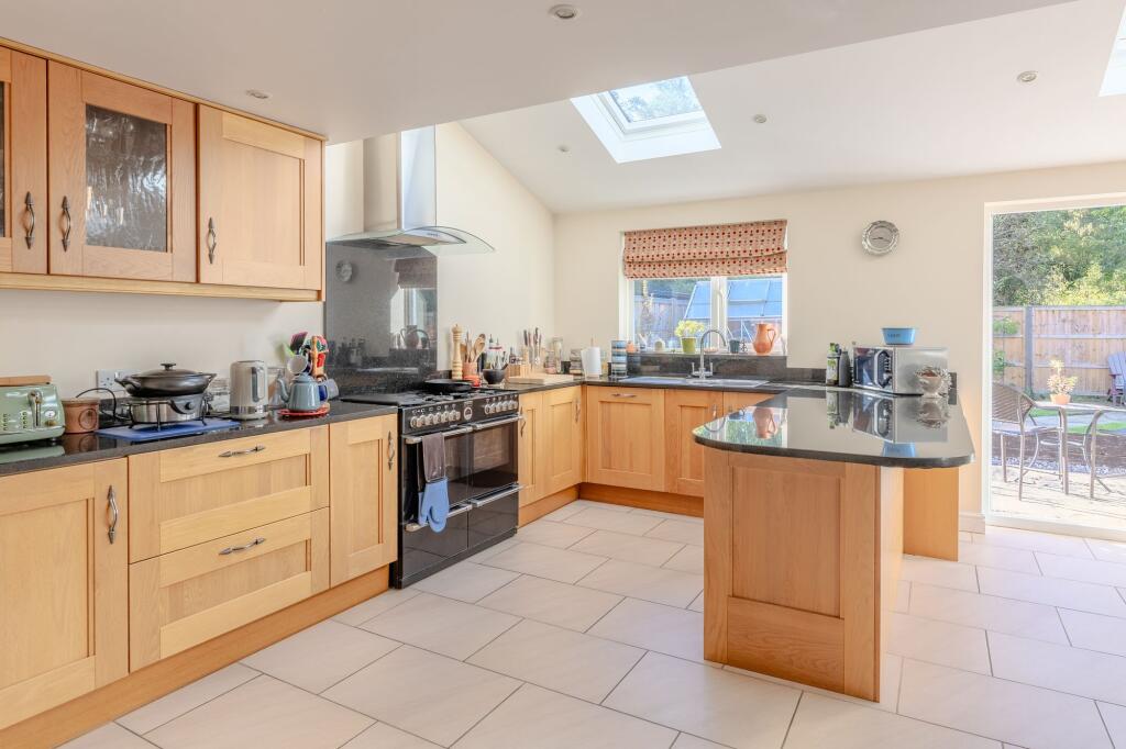 Kitchen / Diner