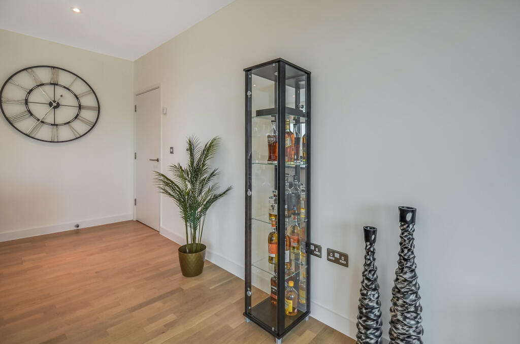 Kitchen Area_Pic_6