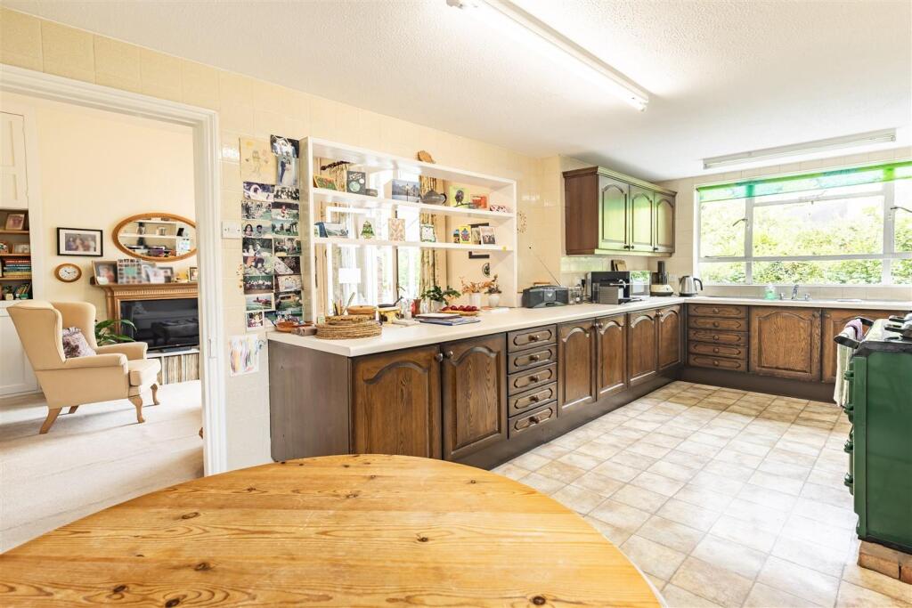 35 Church Hill (16).jpg