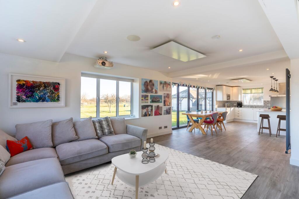 Living / Dining Room
