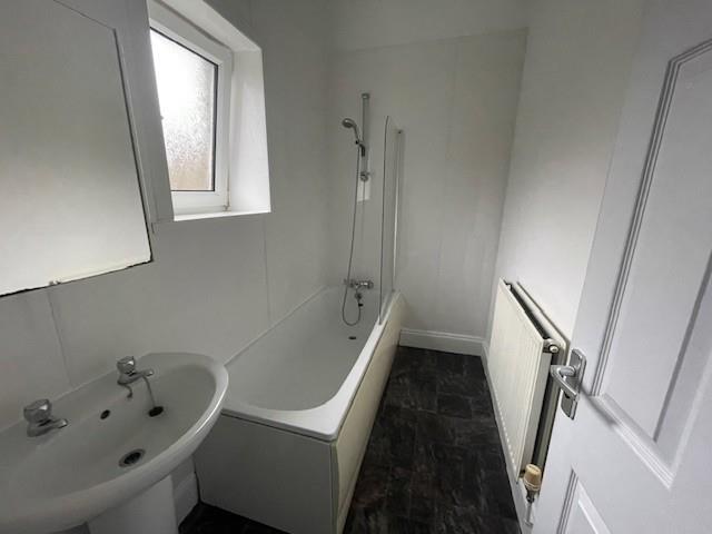 Bathroom New.jpg