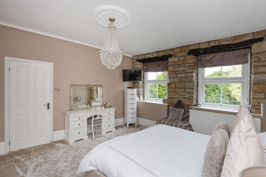 Bramleys Estate Agents - Upper Lane - Gomersal (46