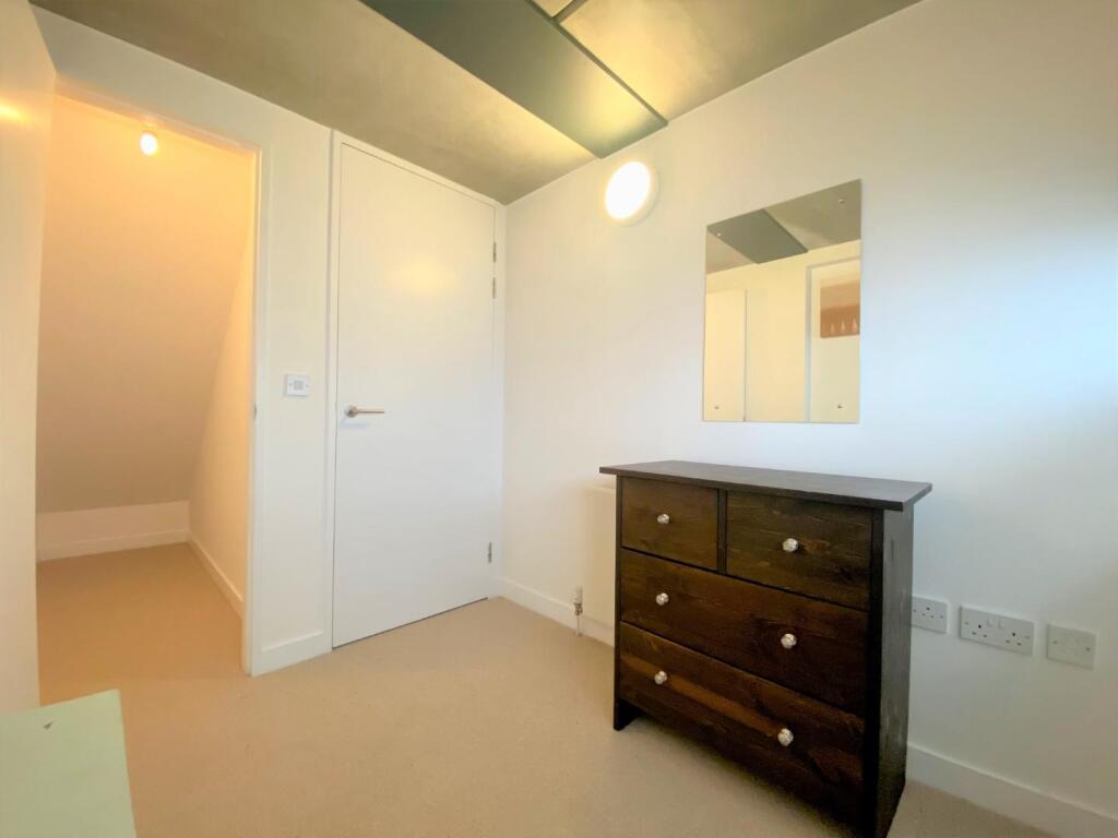 Bedroom 2 Aspect 2