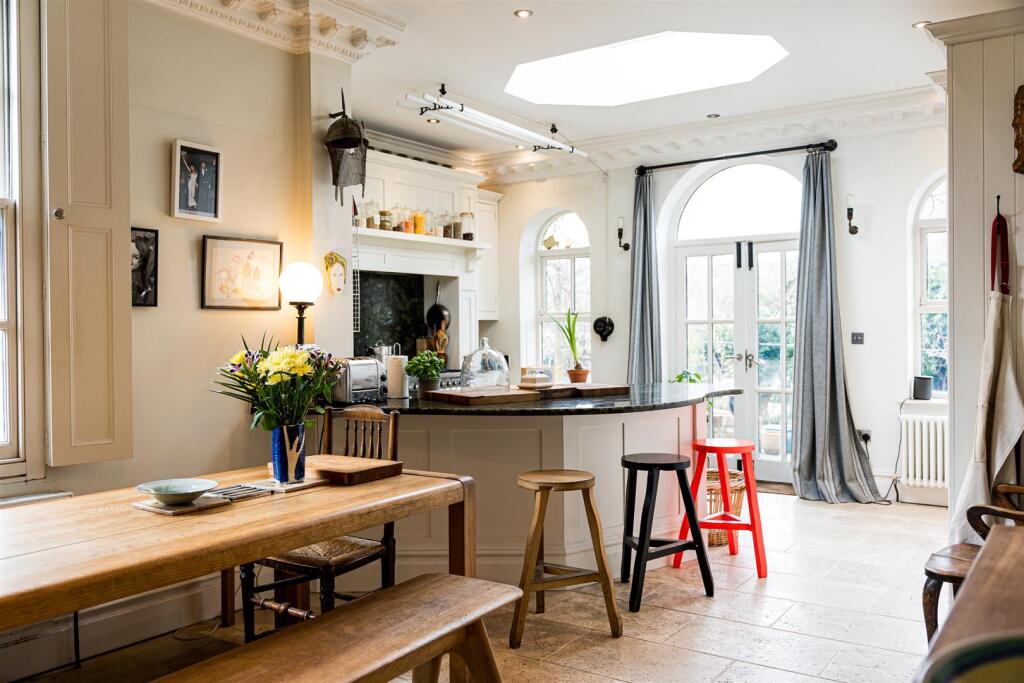 Dining Kitchen
