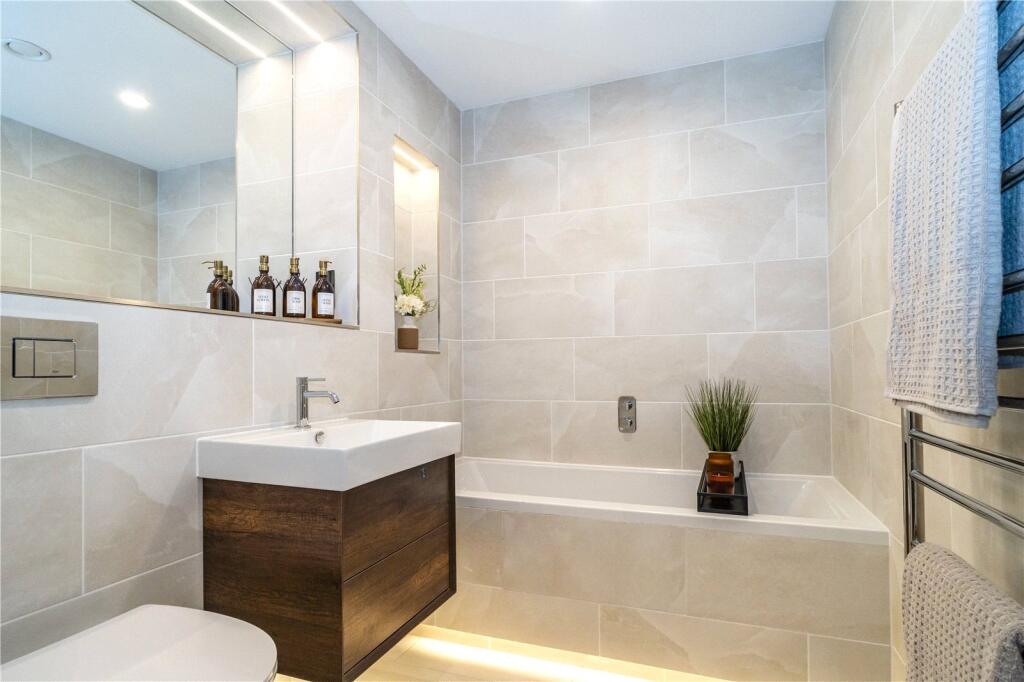 Show Apt Bathroom