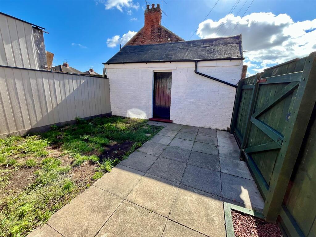 Rear Garden Area.jpg
