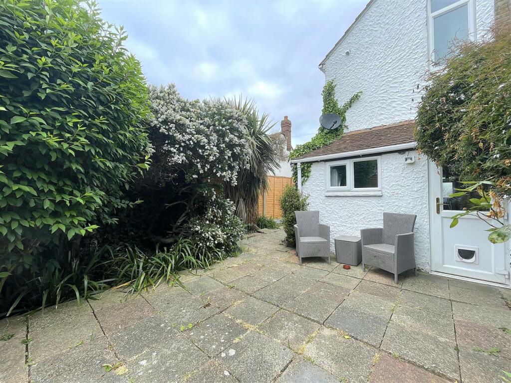 Garden (2).jpeg
