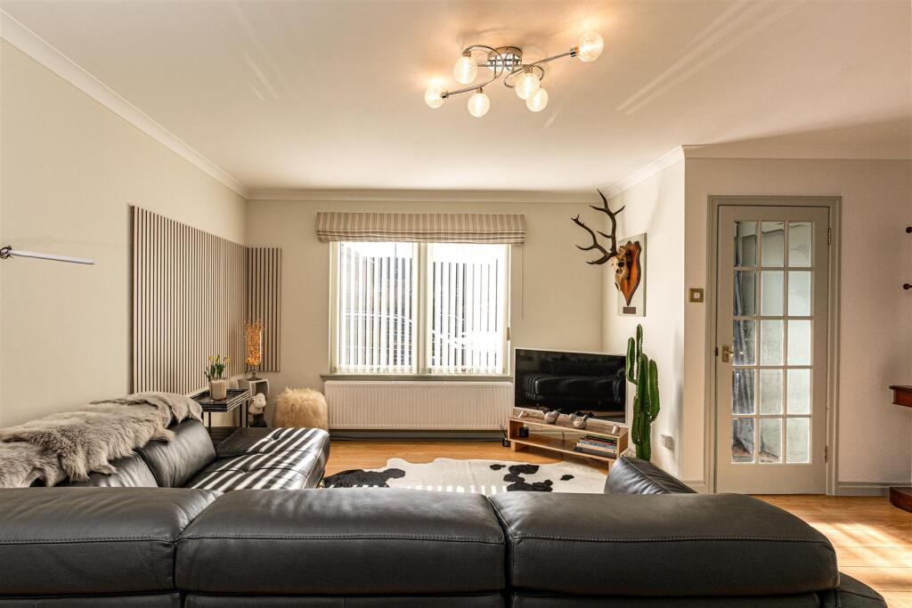 18 Rose Bank Place Galashiels 15.JPG