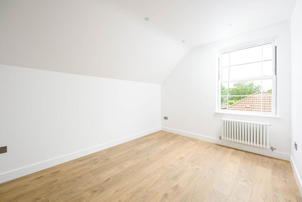 Bedroom.jpg
