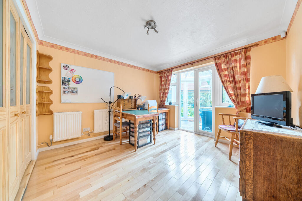 1344880-8-68b0708...