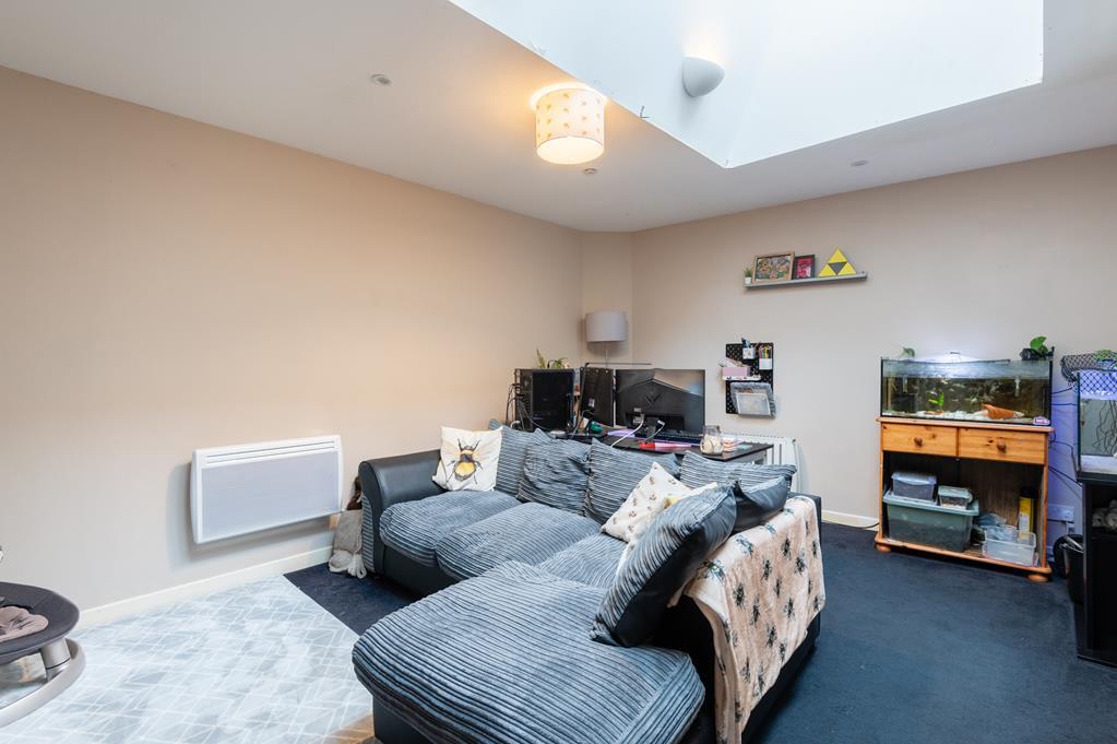LIVING ROOM REAR