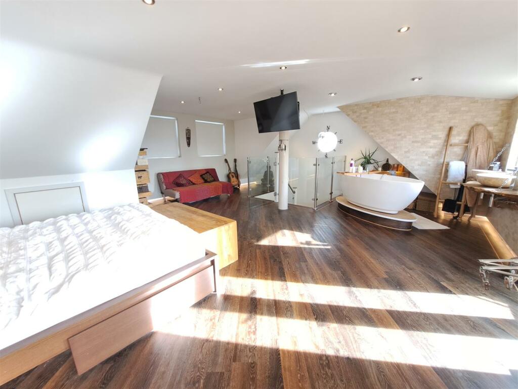 Master Bedroom Suite