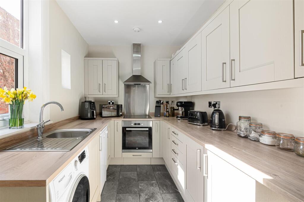 3 Waverley St-22.jpeg