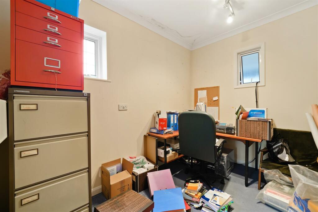 30 Pebworth Road - 93V0rJ4yuTPr20wK2Pn4.jpg