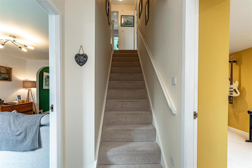 24 The Beeches Tweedbank 27a.JPG