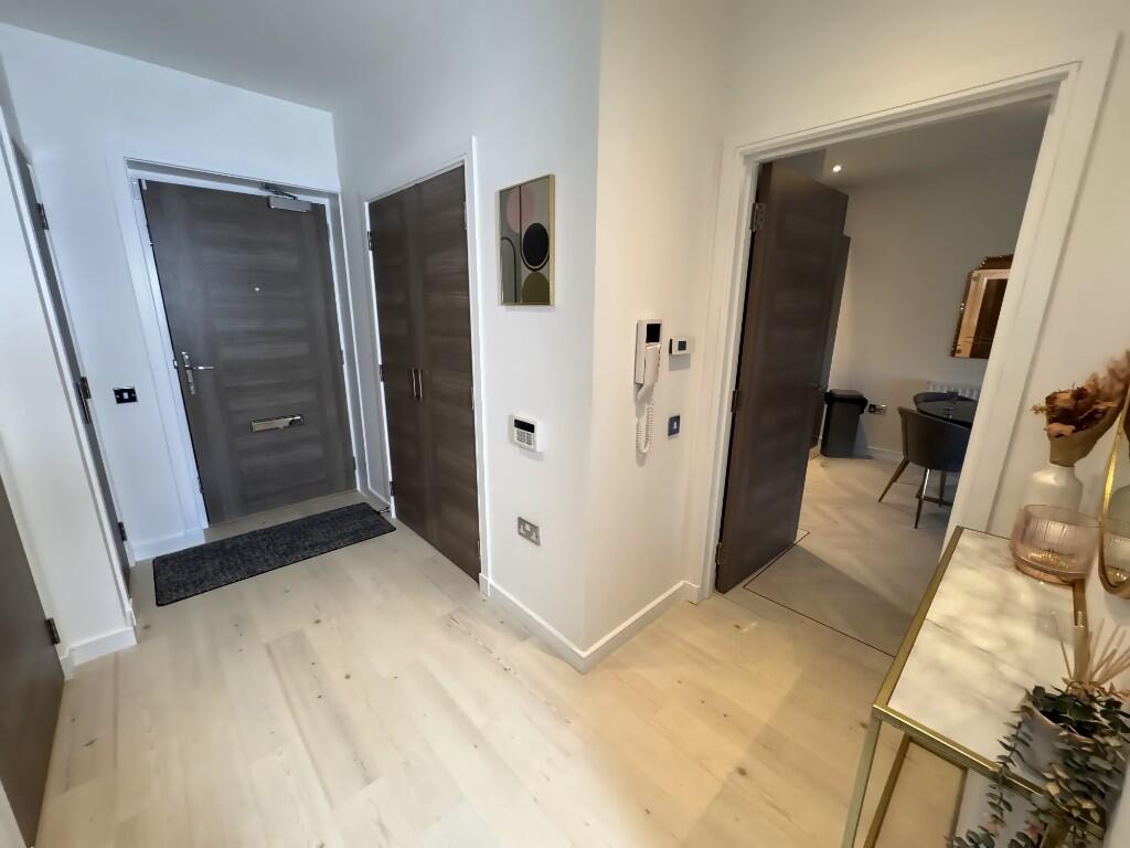 Hall 1