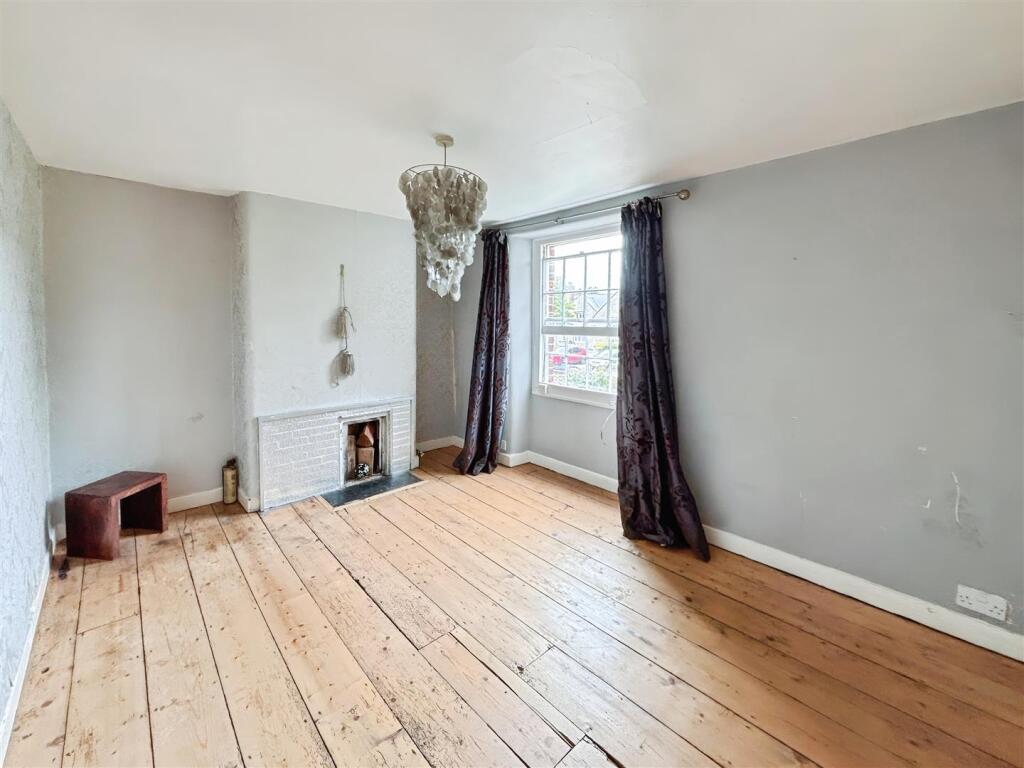 Bedroom One.JPG