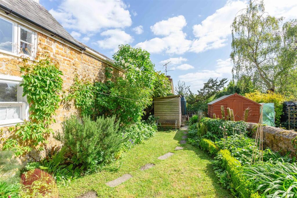 Garden1.jpg